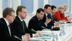 Президент РФ Дмитрий Медведев провел совещание в подмосковной резиденции "Горки" Президент РФ Дмитрий Медведев провел совещание в подмосковной резиденции "Горки"